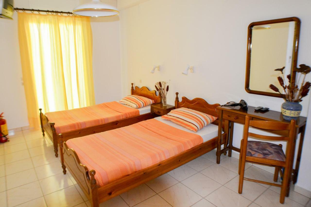 Cottage Sakkatos Dhavgáta Екстериор снимка