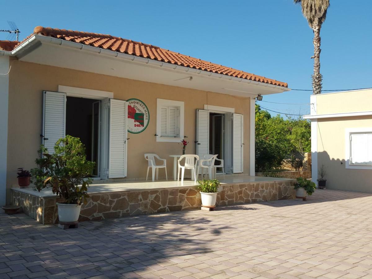Cottage Sakkatos Dhavgáta Екстериор снимка